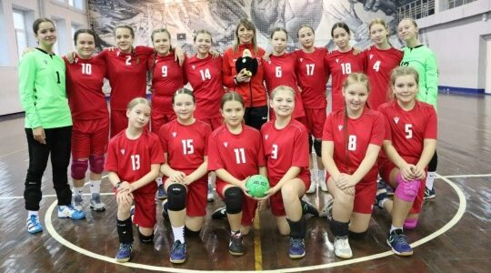 Сельцовские гандболистки вышли в полуфинал Всероссийских соревнований