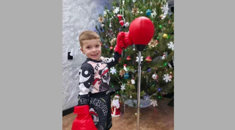 Глава Брянщины исполнил новогоднее желание Вадима из луганской Брянки