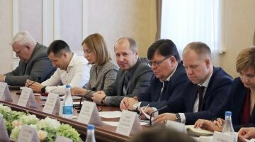 Комитета по соцполитике и здравоохранению обсудил программы и проекты 2025 года