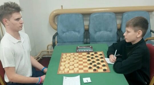 Брянец Илья Мглинец стал призёром Всероссийских соревнований по шашкам