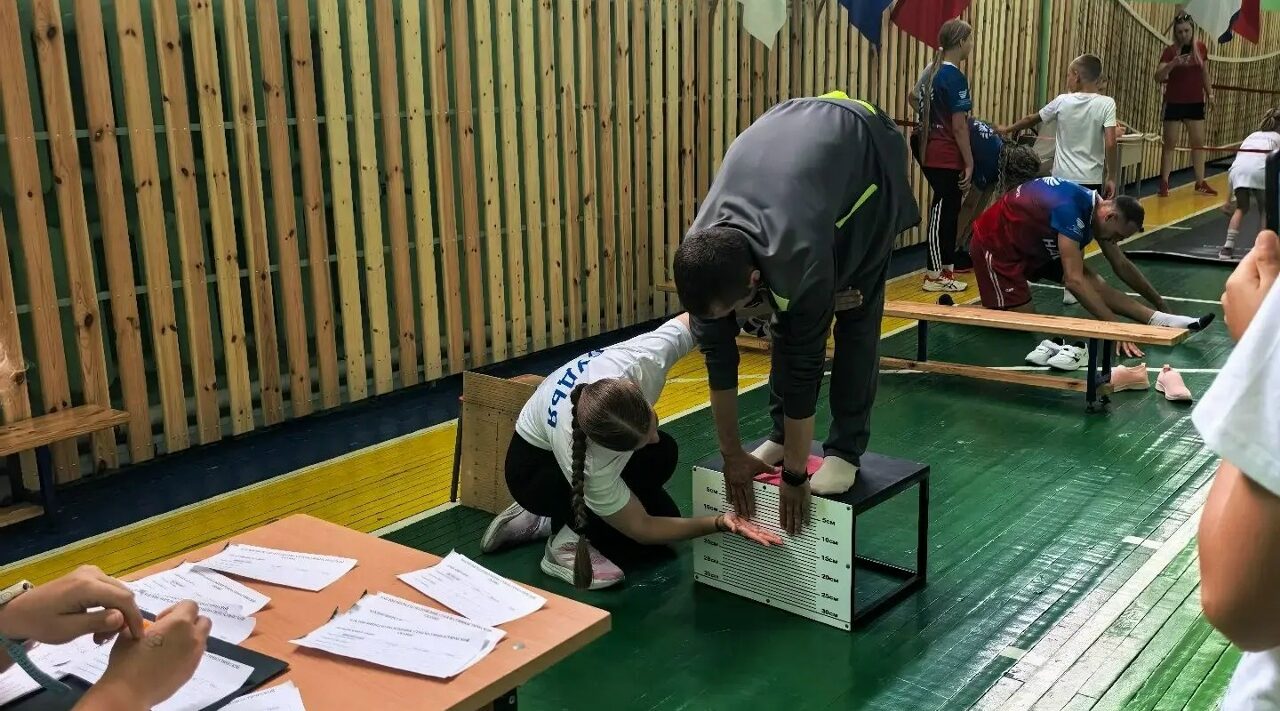 В Брянске проходит Фестиваль ГТО среди семейных команд