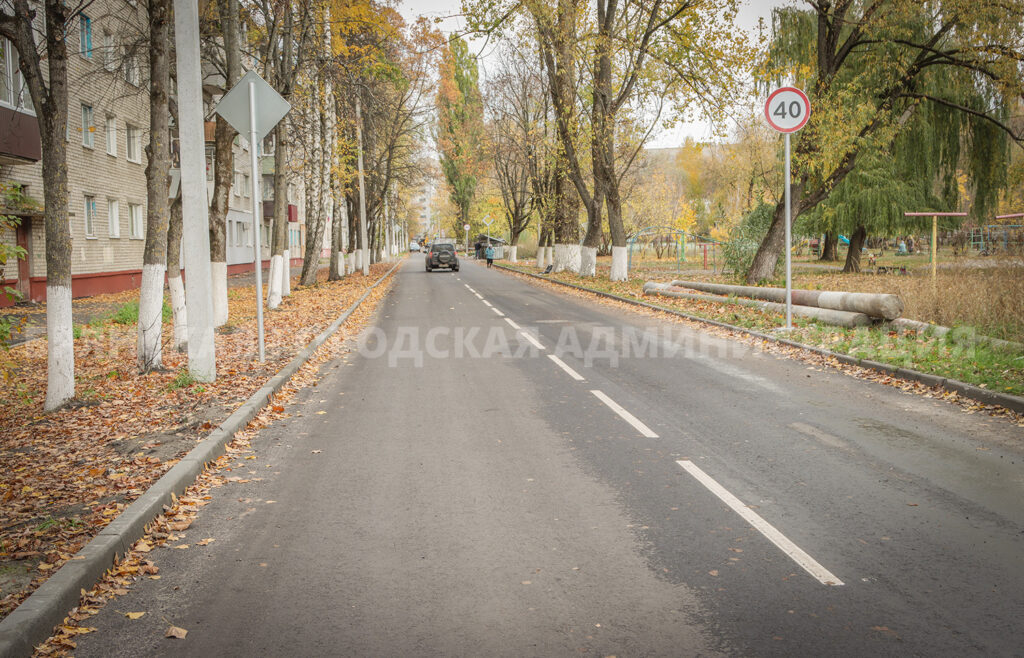 На отремонтированной улице Вяземского построили две парковки