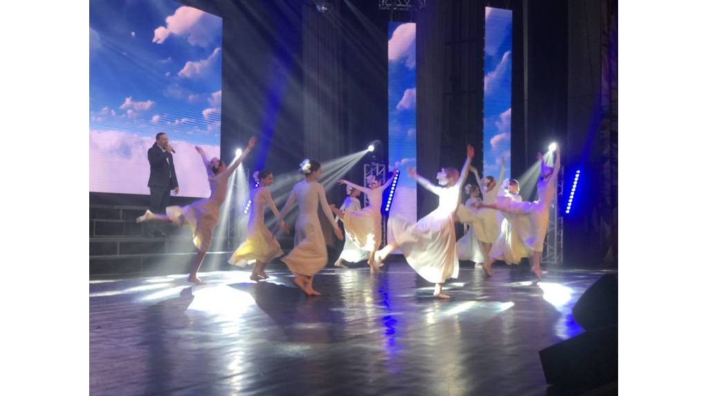 В городе Брянске проходит концерт «В единстве наша сила»