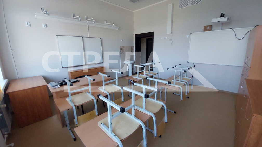 В Бежицком районе ведется подготовка школ и детсадов к учебному году