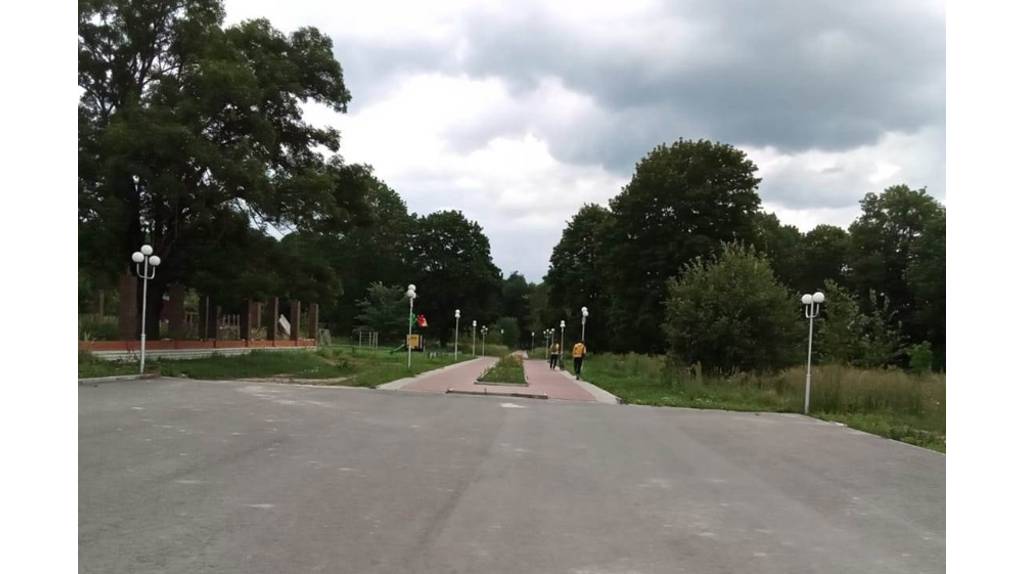 В Дятьково, что на Брянщине, по нацпроекту продолжается благоустройство парка