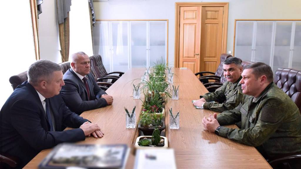 Генерал-лейтенант Игорь Серицкий встретился с губернатором Александром Богомазом