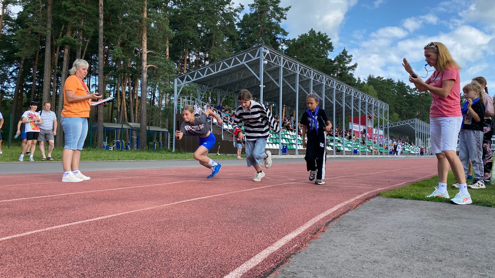 На стадионе «Сокол» города Сельцо прошли спортивные мероприятия