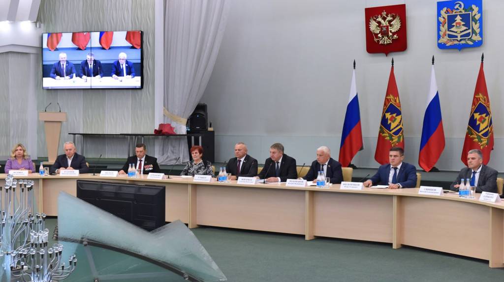 На Брянщине зарегистрировано 154 автономных некоммерческих организаций