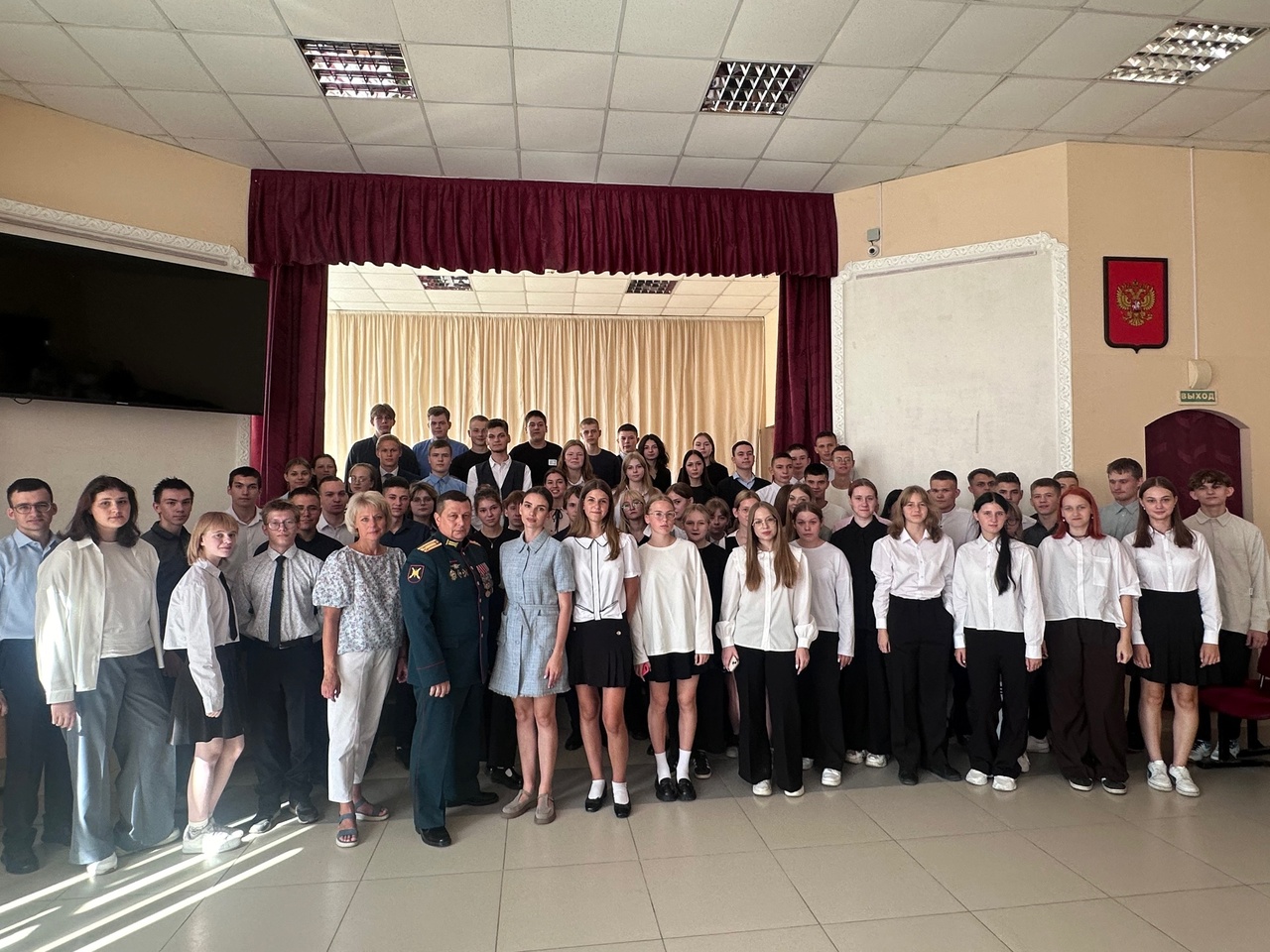 Сельцовские школьники пообщались с ветераном боевых действий