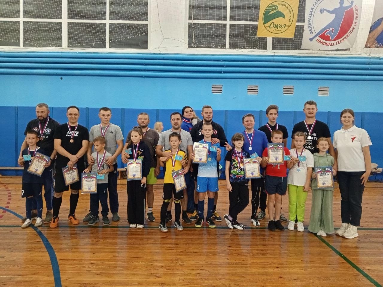 Ко Дню отца в Сельцо прошло спортивное мероприятие