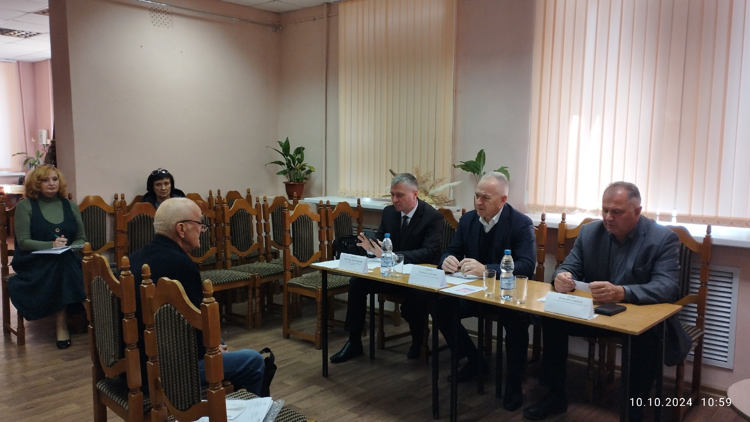 В Сельцо провел личный прием граждан Уполномоченный по правам человека в Брянской области Вячеслав Тулупов