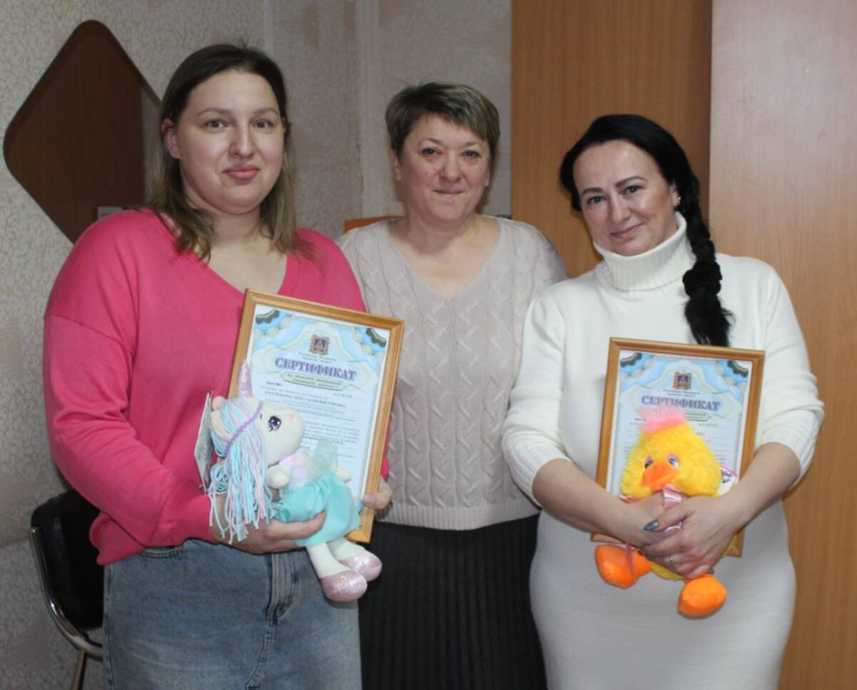 В Суземке многодетным мамам вручили сертификаты на материнский капитал