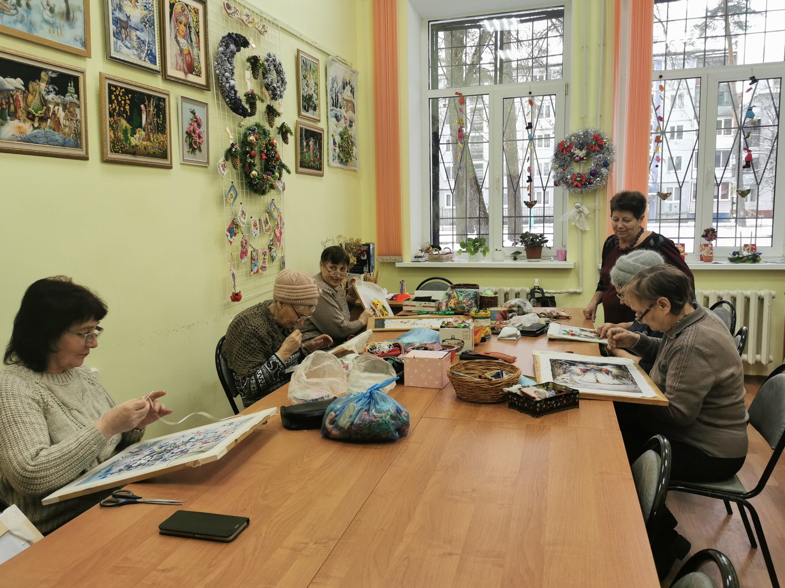 Сельцовский Дом ремесел «Талисман» приглашает на предновогоднюю выставку