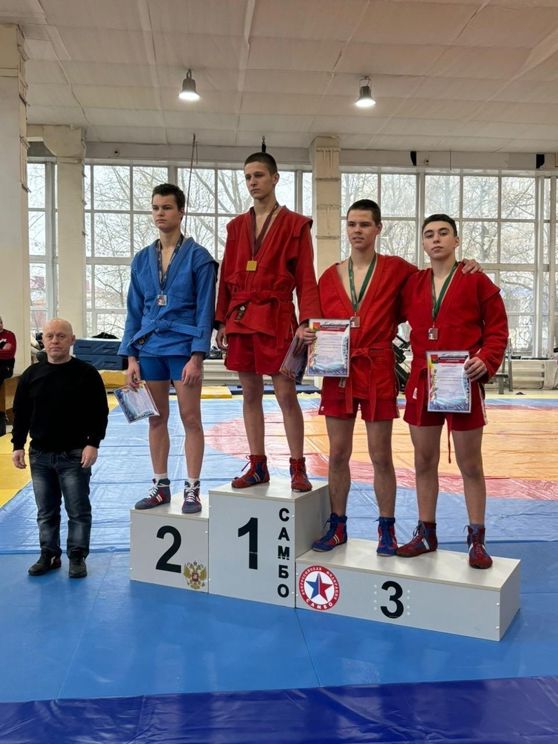 Сельцовские борцы показали достойный результат на первенстве по самбо