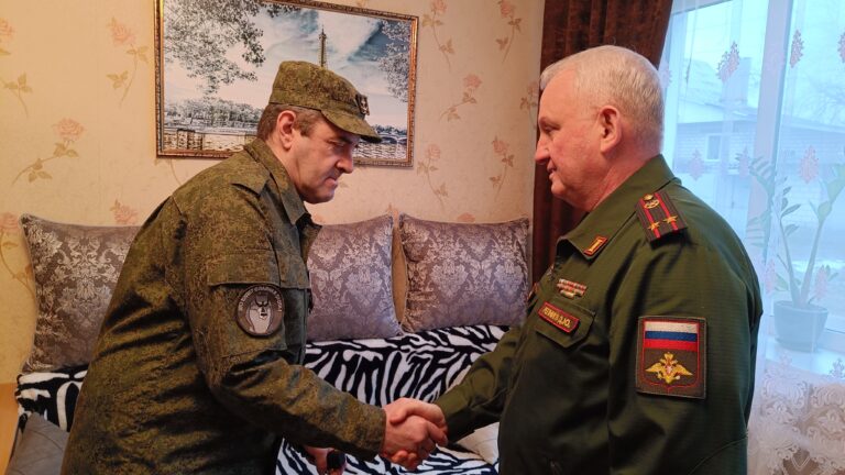 Бойцу СВО из Новозыбкова вручили орден Мужества