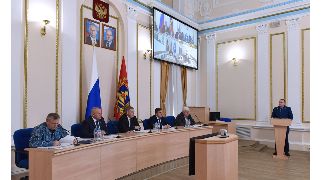 Губернатор провел заседание по обеспечению правопорядка в Брянской области