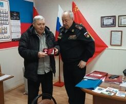 Отцу погибшего участника СВО из Сельцо передали орден Мужества