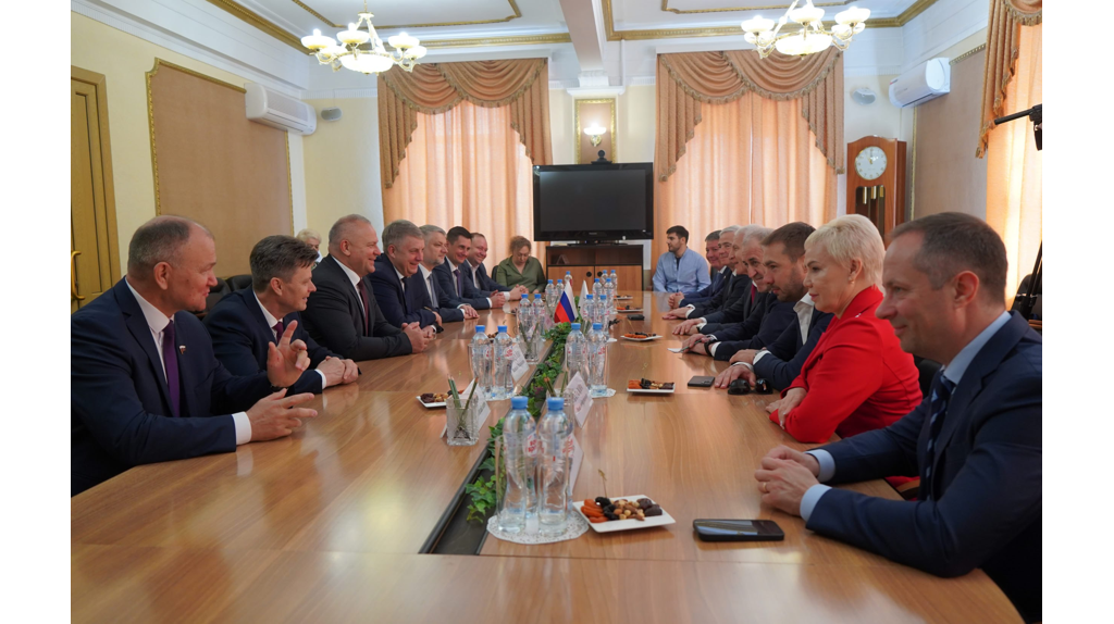 Депутаты Госдумы обсудили в Брянске вовлечение ветеранов СВО в адаптивный спорт