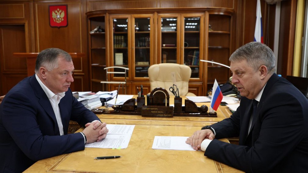 Александр Богомаз и Марат Хуснуллин обсудили текущую ситуацию в Брянском регионе