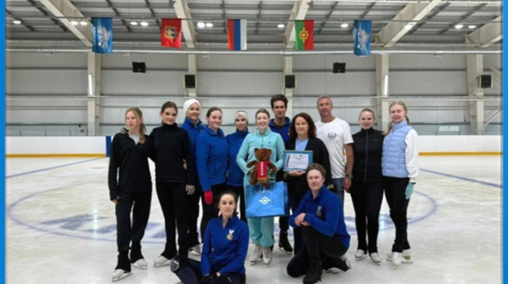 В Брянской области прошли тренировочные сборы под руководством олимпийской чемпионки по фигурному катанию Бобровой