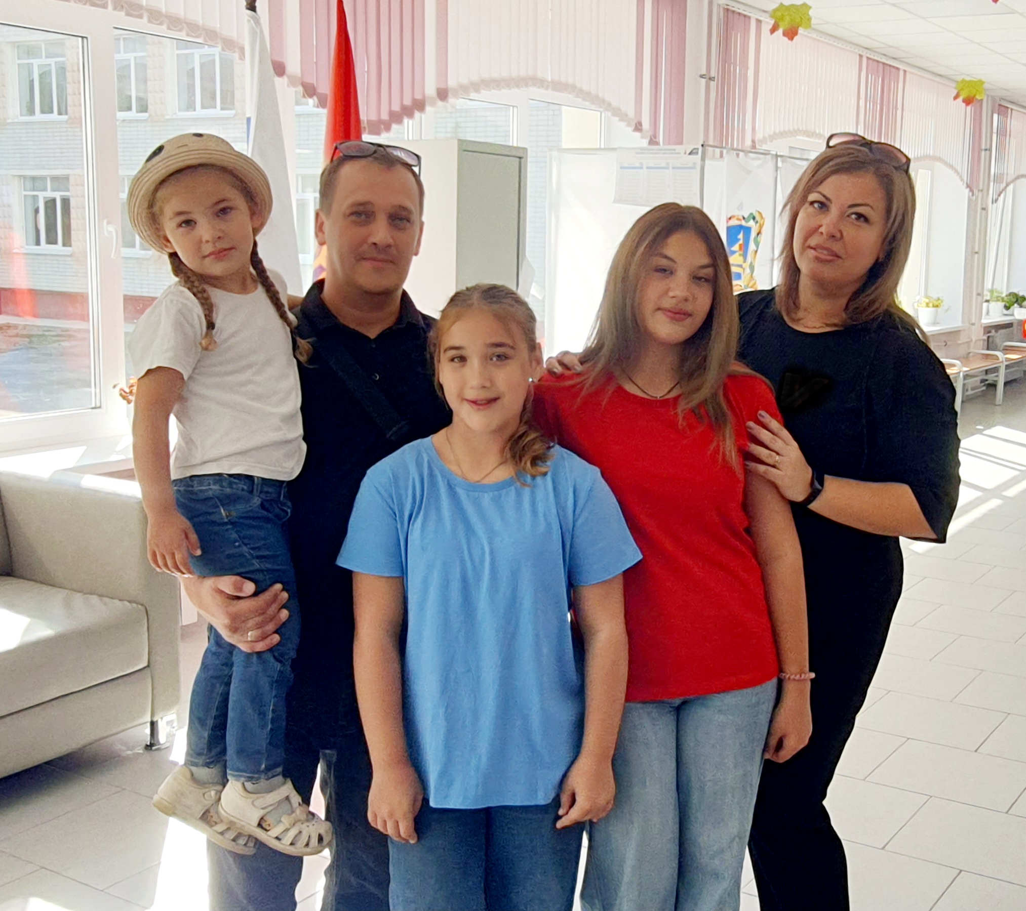 Сельцовская семья Юрченко: «Мы проголосовали за процветающую Брянщину»