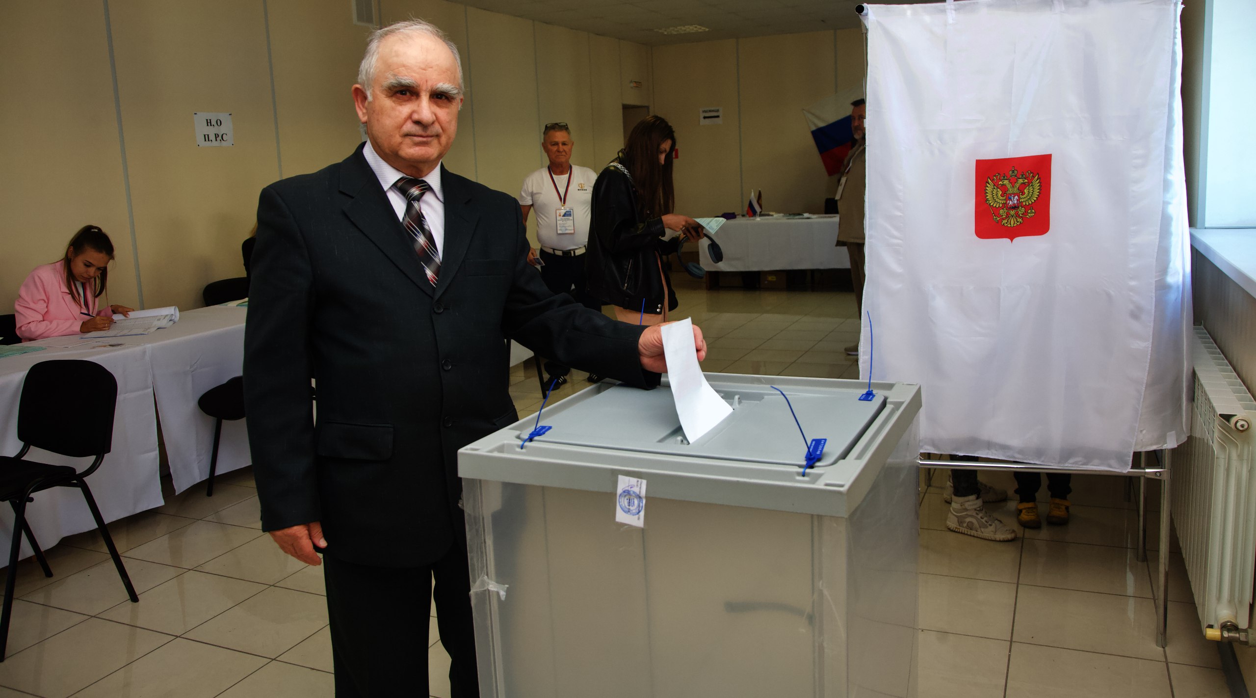 Лидер брянских дагестанцев проголосовал на выборах губернатора