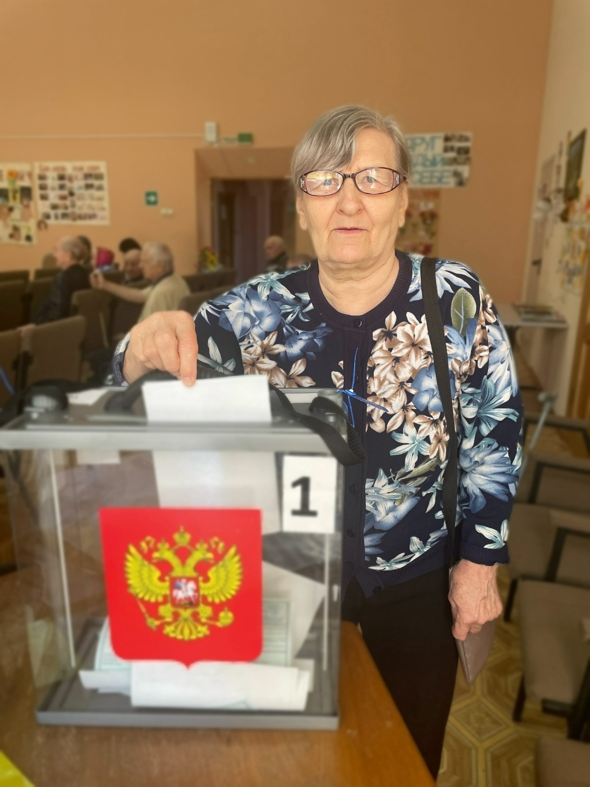 Проживающие Сельцовского Дома-милосердия проголосовали на выборах Губернатора