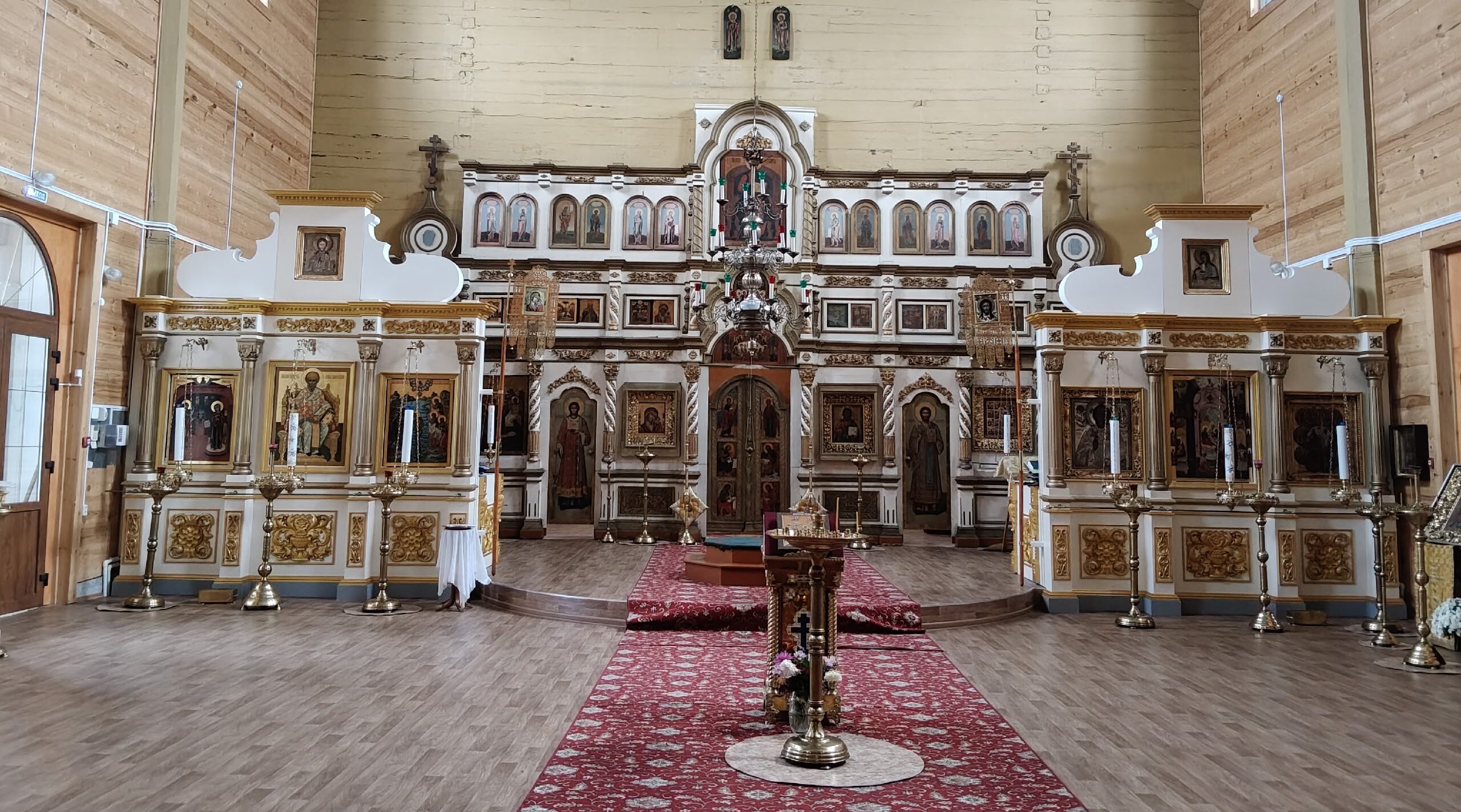 В Новозыбкове Брянской области продолжают реставрировать старинный храм