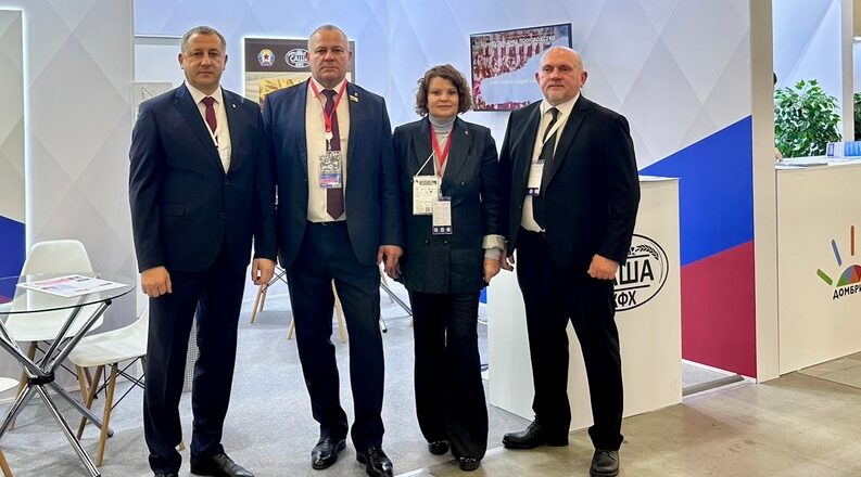 Валентин Суббот принимает участие в Международном Форуме БРИКС