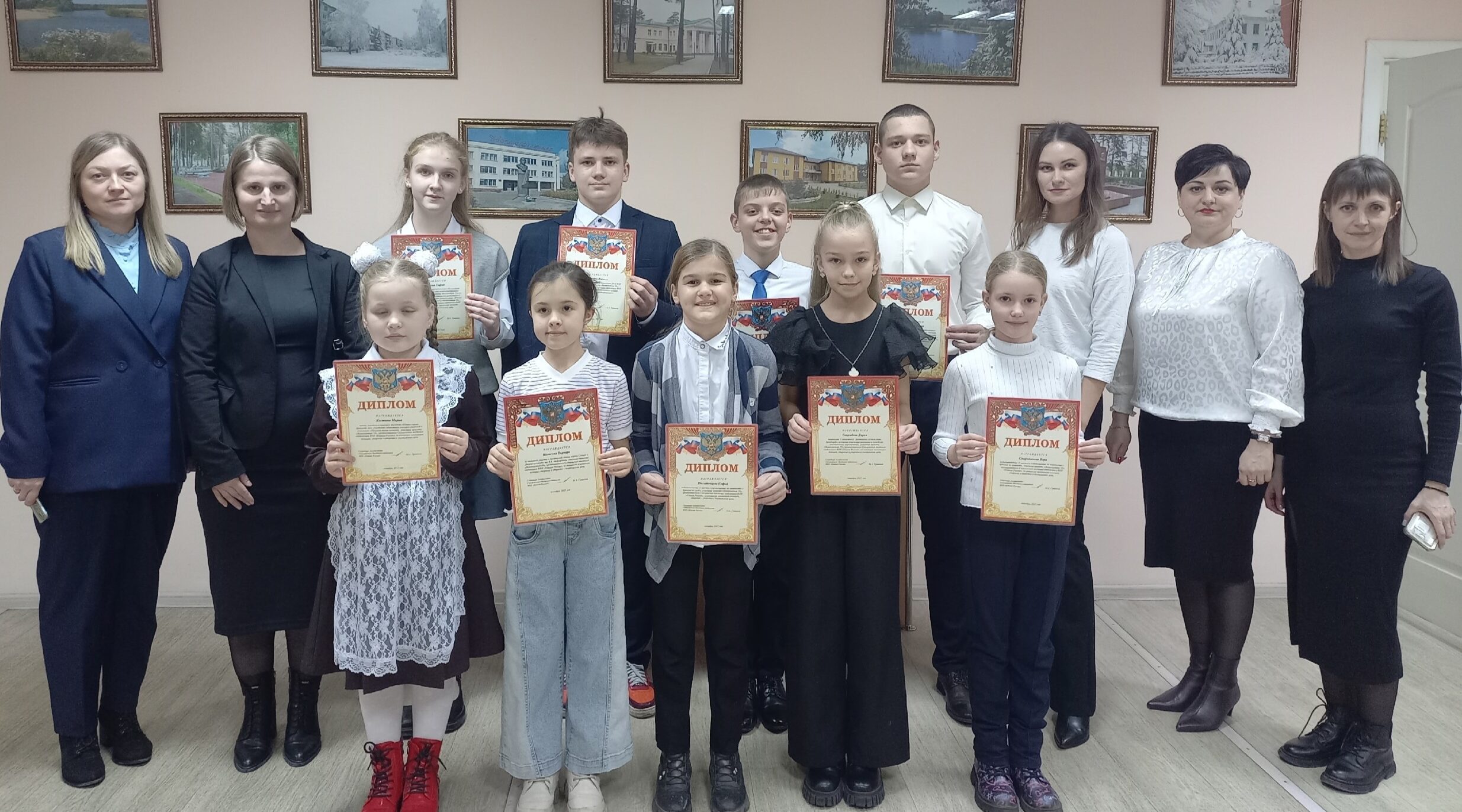 В Сельцо наградили участников «Великолепная 10»