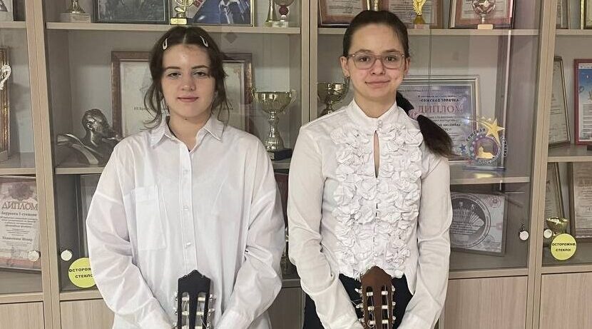 Юные сельцовские гитаристы достойно выступили на конкурсе