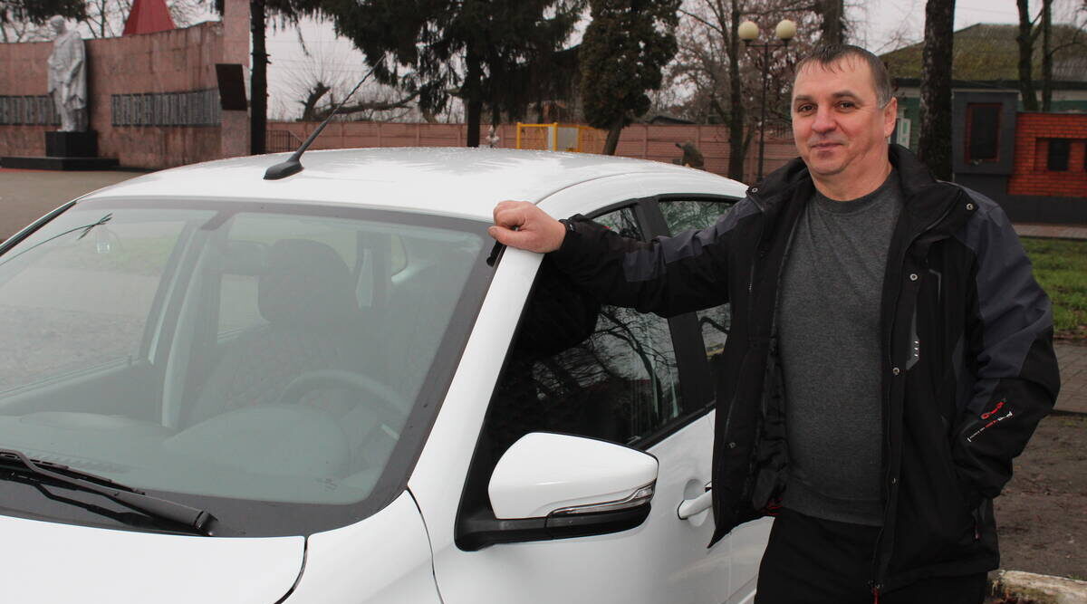 Автомобиль вручили «Лучшему брянскому комбайнёру года»