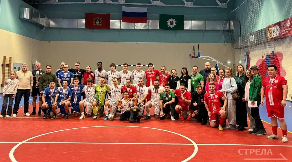 В Дятьково Брянской области состоялось награждение победителей турнира по мини-футболу