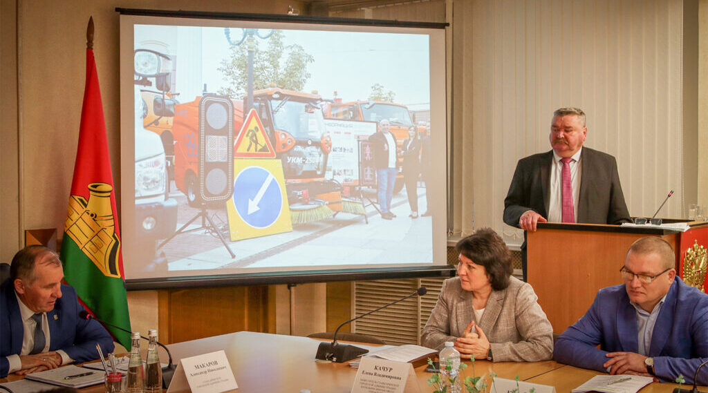 Брянские дорожники готовятся к снегопадам