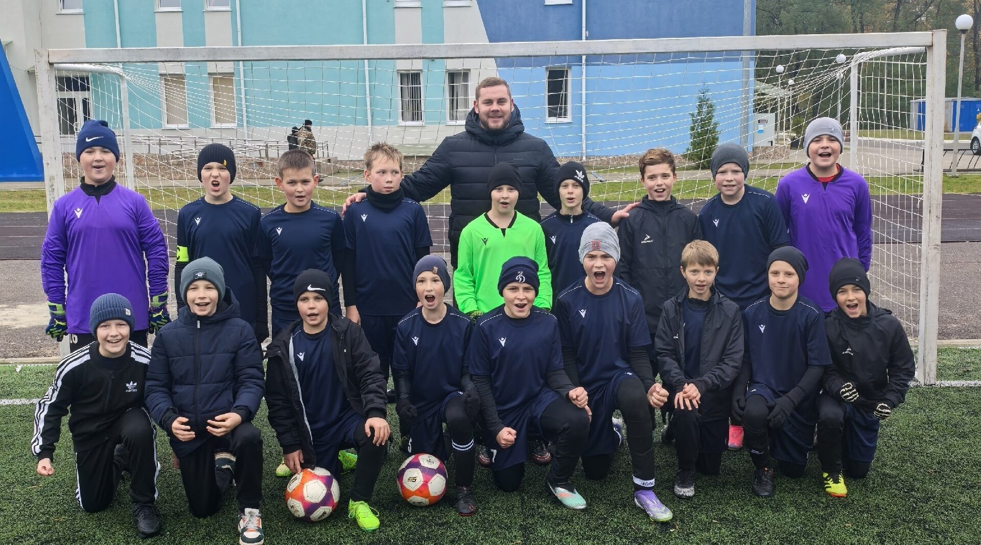 Юные сельцовские футболисты достойно завершили сезон