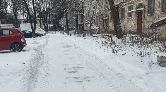 В Сельцо улицы города активно очищаются от снега