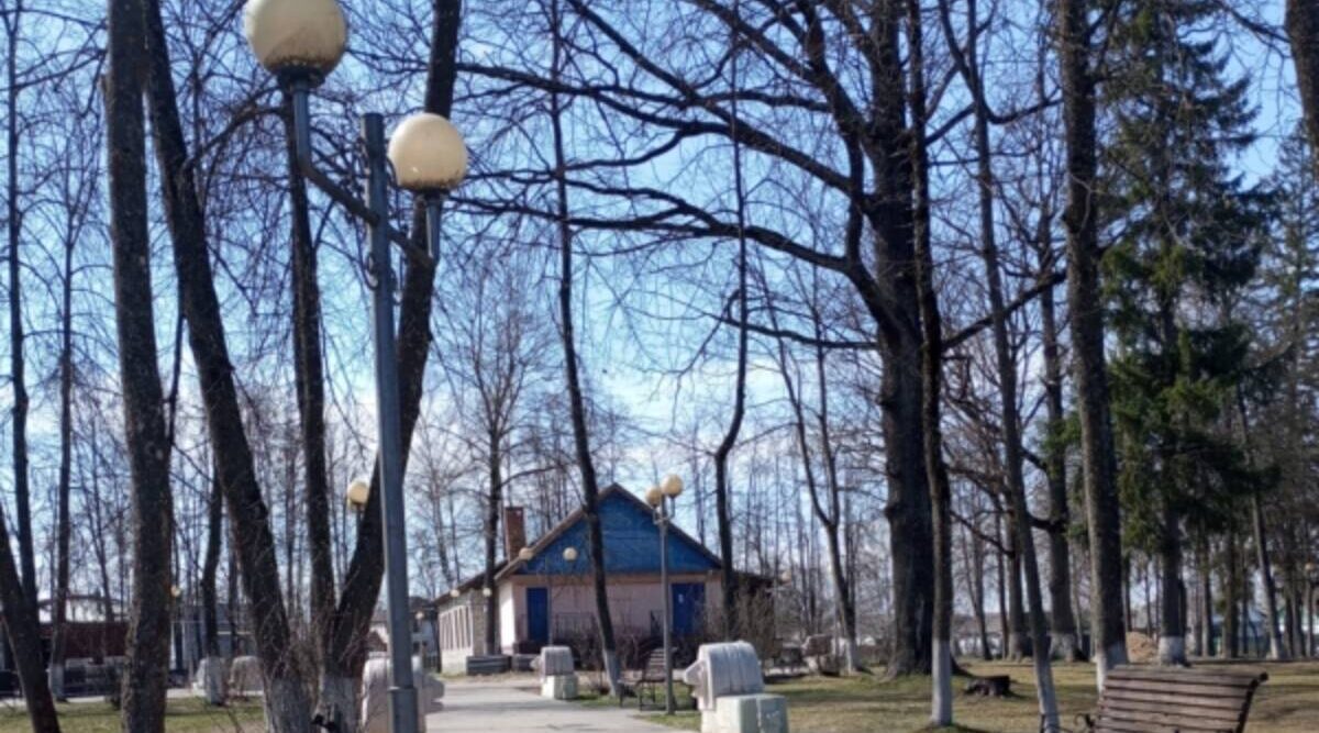 В 2025 году в Клетне был обновлен игровой комплекс в городском парке