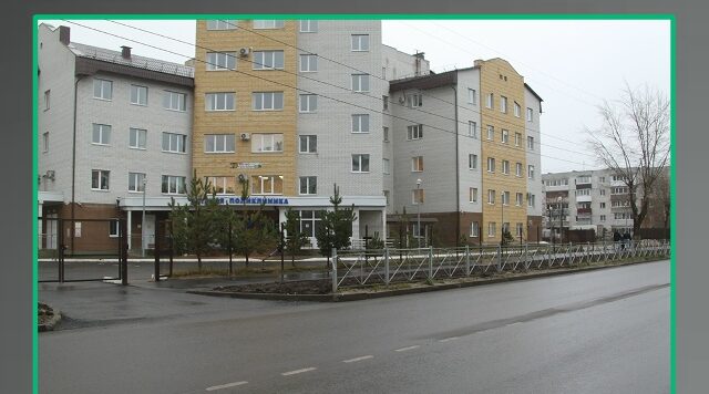 В городе Брянске отремонтировали дороги к медицинским учреждениям