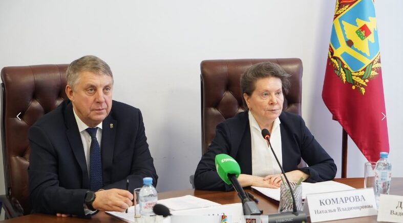 На рабочей встрече в Брянске обсудили развитие системы обращения с твердыми коммунальными отходами