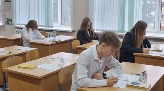 Брянские выпускники проявляют повышенный интерес к естественно-научным предметам