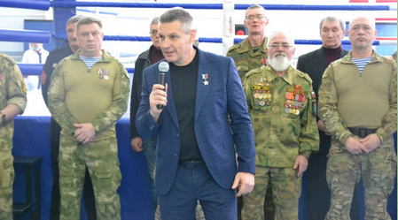 В Брянске соревнования по тайскому боксу посвятили памяти героя СВО Дмитрия Мармуса