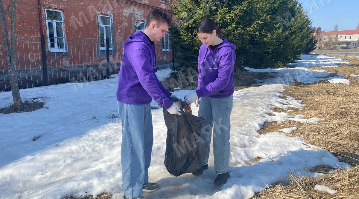 Не дожидаясь команд: на Брянщине начали массово наводить чистоту