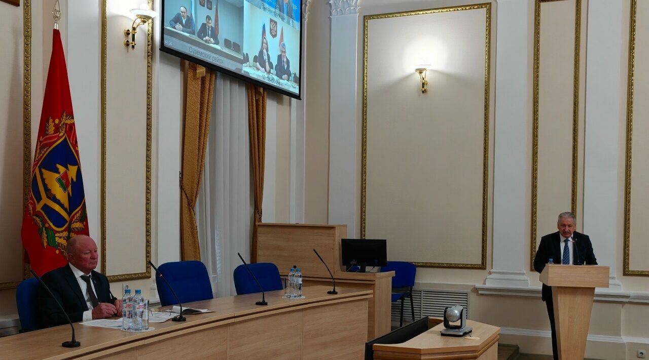 В Правительстве Брянщины прошло совещание о ходе весенне-полевых работ