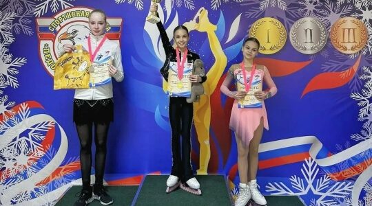 Брянские фигуристки сразились за Кубок губернатора Орловской области