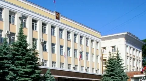 Жители Брянской области удостоены государственной награды