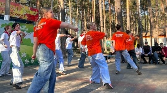 В лагере «Огонёк» открылась патриотическая смена