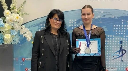 Юные фигуристки из поселка Климово завоевали медали финала Гран-при