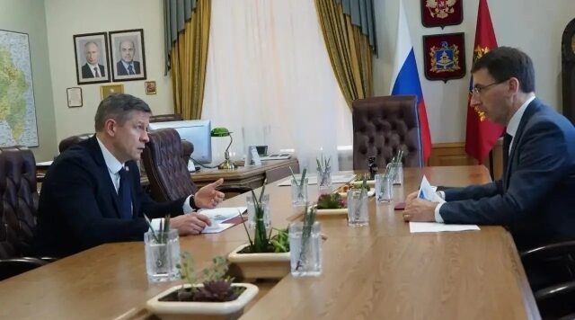 Состоялась рабочая встреча врио губернатора  Брянщины с полномочным представителем Президента РФ