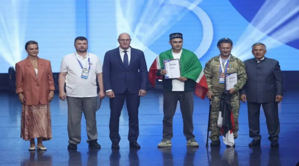 Вице- премьер Дмитрий Чернышенко поздравил победителей чемпионата «Абилимпикс»