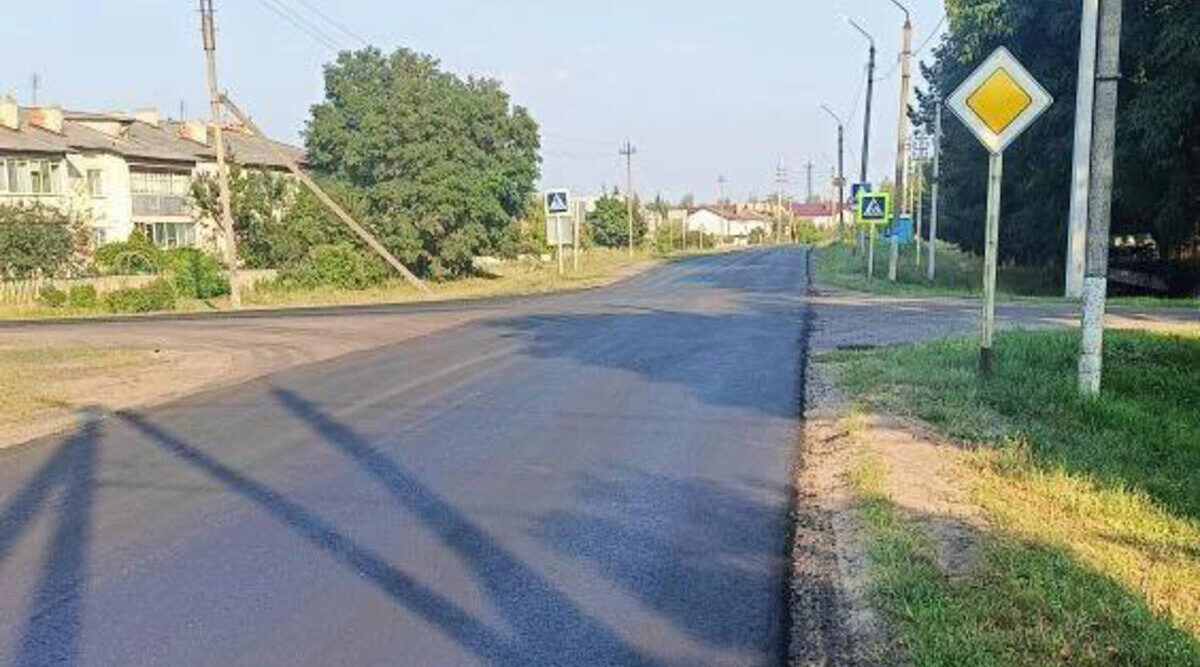 В брянской Суземке обновляют дорогу по переулку Первомайскому